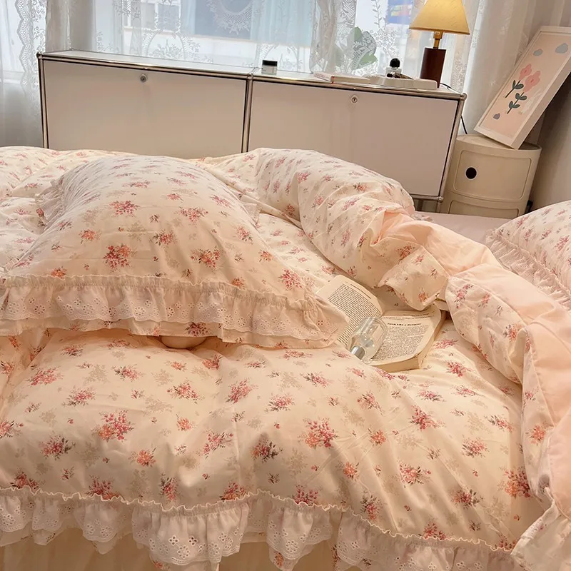 Girls Women 100%Cotton Bedding Single Double Rose Floral Duvet Cover Bedskirt White Lace and Ruffle Exquisite Craft Bedskirt set
Girls Women 100%Cotton Bedding Single Double Rose Floral Duvet Cover Bedskirt White Lace and Ruffle Exquisite Craft Bedskirt set