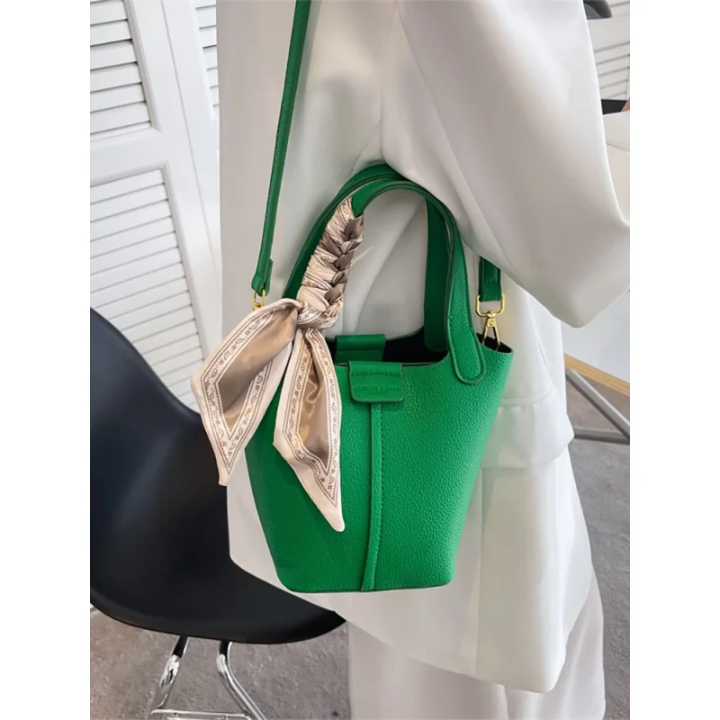 

2023NEW Classical Scarf Bucket Bag Women Luxury Handbag Green Fashion Pu Leather Shoulder Crossbody Bag Shopper Female Tote Bag