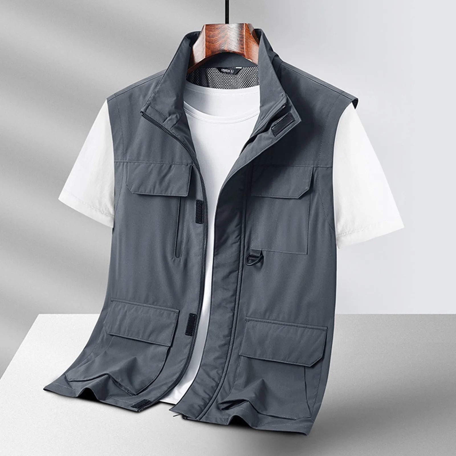Men'S Casual Vest Jacket Coat Standing Collar Youth Handsome Man'S Vest With Multi Pockets Casual Daily Wear Streetwear Clothes
Men'S Casual Vest Jacket Coat Standing Collar Youth Handsome Man'S Vest With Multi Pockets Casual Daily Wear Streetwear Clothes