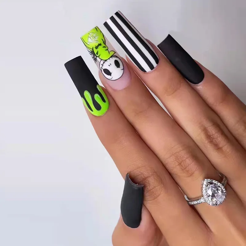 Wearable Long Ballet False Nails Fluorescent Green Black White Line Fake Nail Finished Removable Press on Nails Nail Tips
Wearable Long Ballet False Nails Fluorescent Green Black White Line Fake Nail Finished Removable Press on Nails Nail Tips