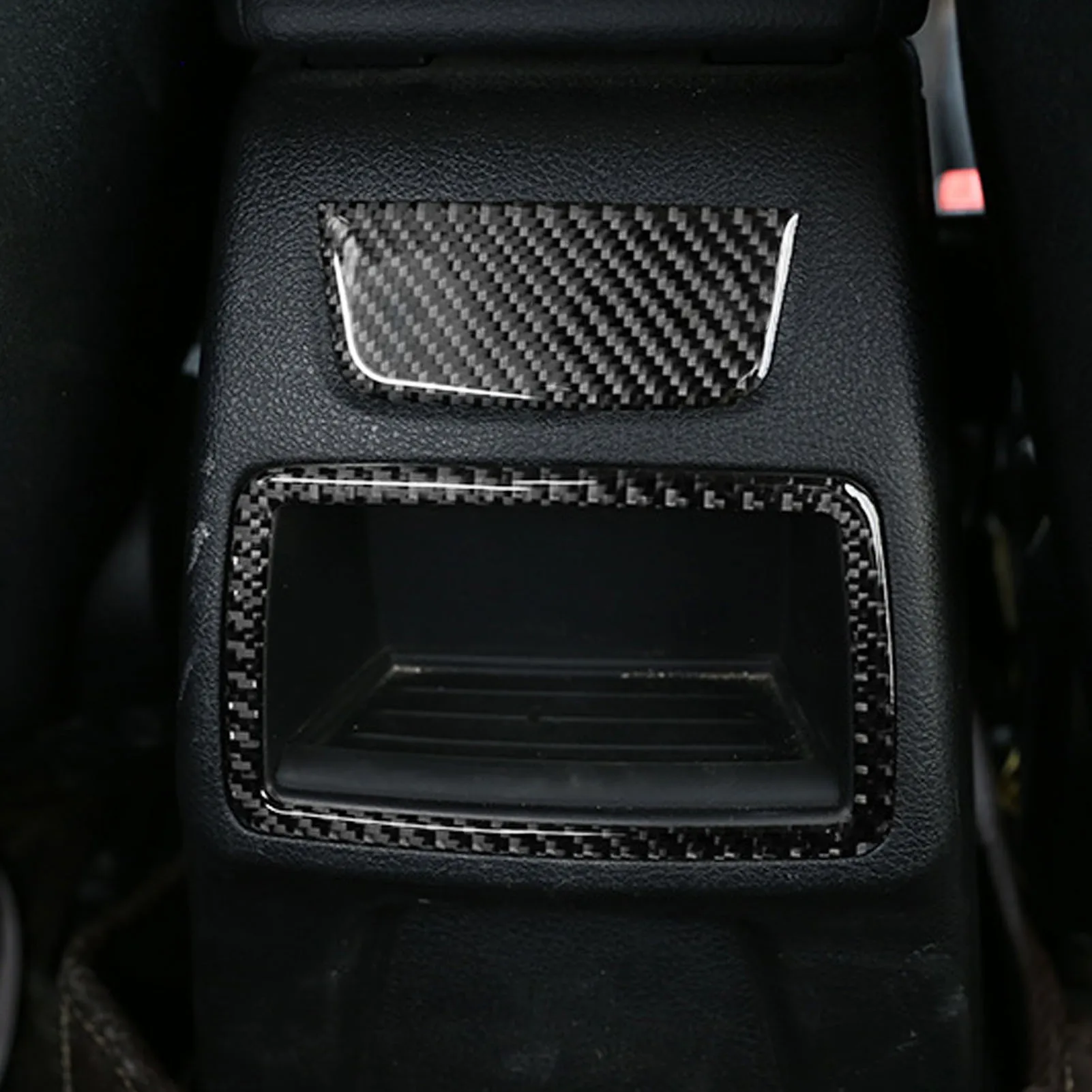 Fit For BMW 1 Series Sedan 2017-2019 Carbon Fiber Rear Air Conditioning Vent Outlet Trim Wrap Car Sticker LHD 
Fit For BMW 1 Series Sedan 2017-2019 Carbon Fiber Rear Air Conditioning Vent Outlet Trim Wrap Car Sticker LHD