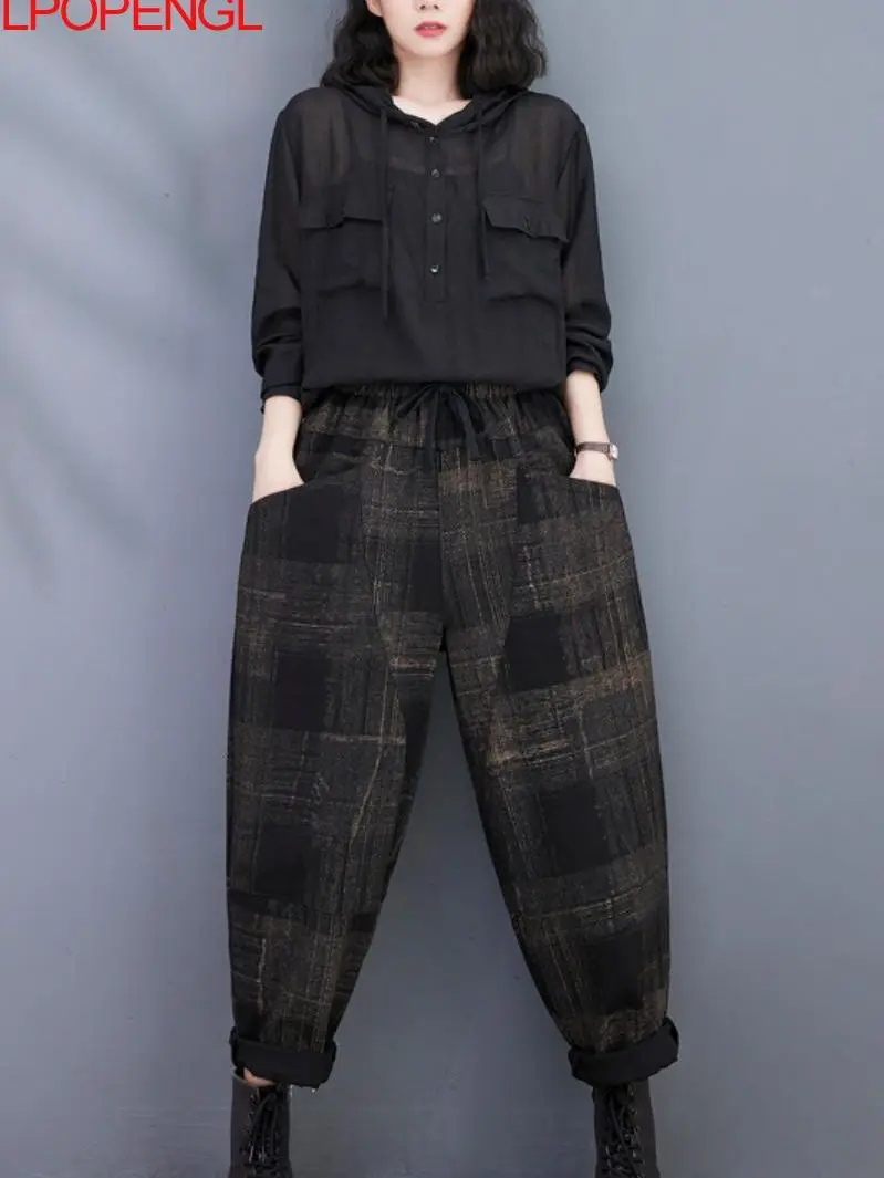 Autumn Retro Plaid Haram Pants Fashion Jeans Female Leisure Elastic Waist Pockets Loose Simple Drawstring Women Trousers 2022
Autumn Retro Plaid Haram Pants Fashion Jeans Female Leisure Elastic Waist Pockets Loose Simple Drawstring Women Trousers 2022