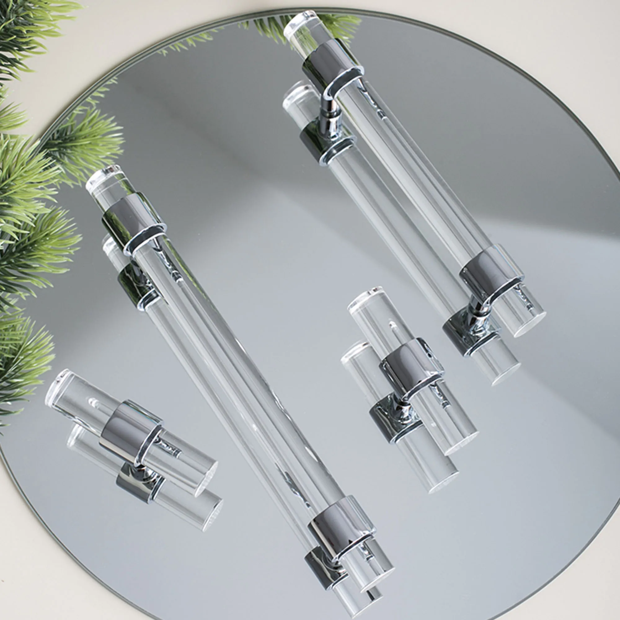 Transparent Acrylic Furniture Handles Solid Brass Bright Silver Kitchen Cabinet Handle Long Drawer Pulls Wardrobe Dresser Knobs 
Transparent Acrylic Furniture Handles Solid Brass Bright Silver Kitchen Cabinet Handle Long Drawer Pulls Wardrobe Dresser Knobs