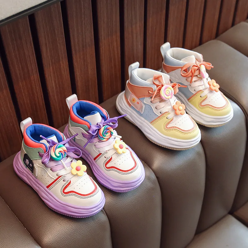 Children's sports shoes 2022 autumn cute flower candy decoration middle-top boys' skate shoes girls' casual shoes
Children's sports shoes 2022 autumn cute flower candy decoration middle-top boys' skate shoes girls' casual shoes