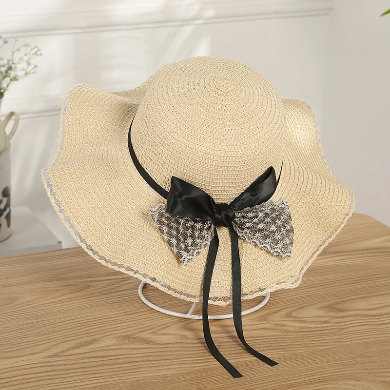 Spring And Summer Women's Cool Hat Ladies Beach Straw Hat Bow Sunscrean Cap Wide-Brimmed Fashion Wave Edge UV Protection
Spring And Summer Women's Cool Hat Ladies Beach Straw Hat Bow Sunscrean Cap Wide-Brimmed Fashion Wave Edge UV Protection
