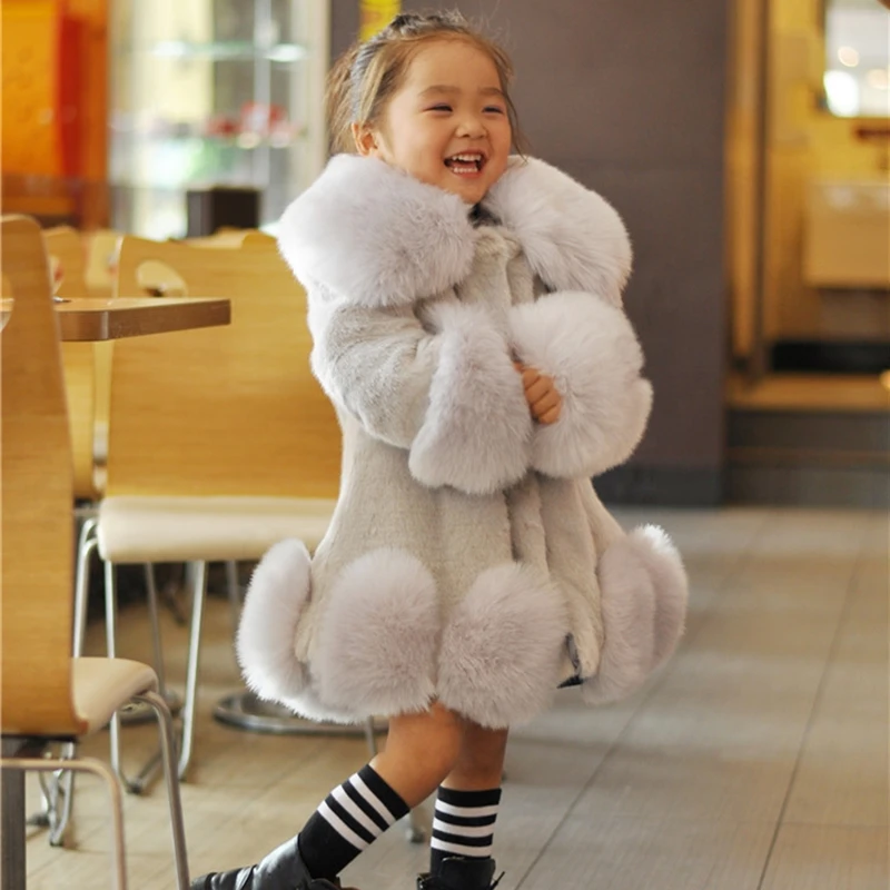 Baby Kids Clothes Girls Jacket 2022 Winter Fashion Solid Faux Mink Fox Fur Coat for Teen Girl Soft Warm Children Clothing
Baby Kids Clothes Girls Jacket 2022 Winter Fashion Solid Faux Mink Fox Fur Coat for Teen Girl Soft Warm Children Clothing