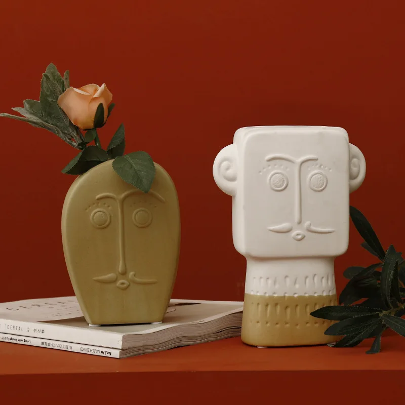Nordic Home Decor Modern Face-shaped Porcelain Flower Vase Decoration Room Decor Ceramic Crafts Ornaments Table Decoration
Nordic Home Decor Modern Face-shaped Porcelain Flower Vase Decoration Room Decor Ceramic Crafts Ornaments Table Decoration