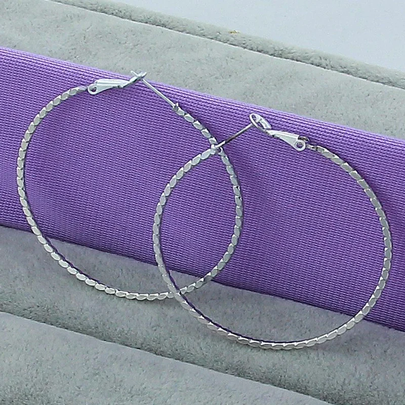 CHUANGCHENG 925 Sterling Silver Hemp Rope Stud Earrings For Women Wedding Party Gift Accessories Fashion Jewelry
CHUANGCHENG 925 Sterling Silver Hemp Rope Stud Earrings For Women Wedding Party Gift Accessories Fashion Jewelry