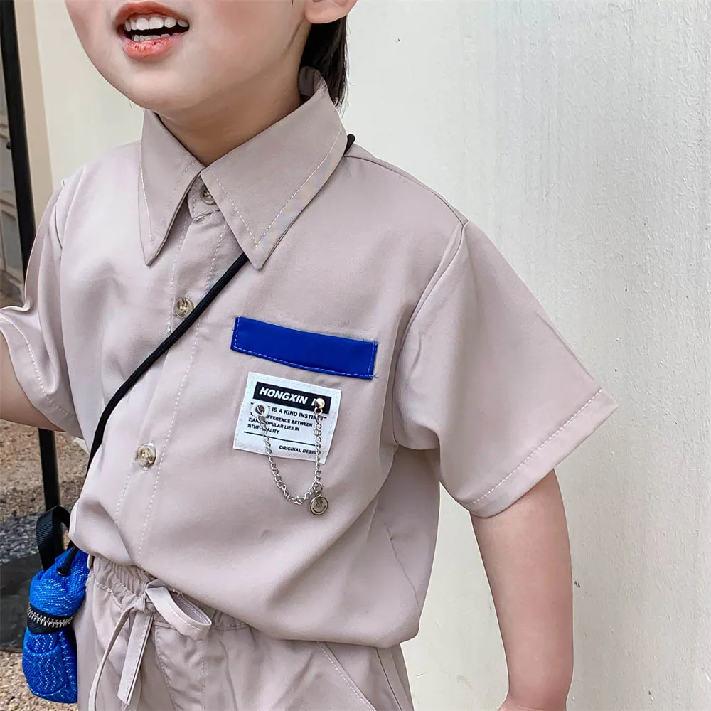 Kids Boy Clothes Set 2022 Summer Kids Solid Color Short-sleeved Top + Lace-up Shorts Simple Fashionable Two-piece Set 2-6 Years
Kids Boy Clothes Set 2022 Summer Kids Solid Color Short-sleeved Top + Lace-up Shorts Simple Fashionable Two-piece Set 2-6 Years