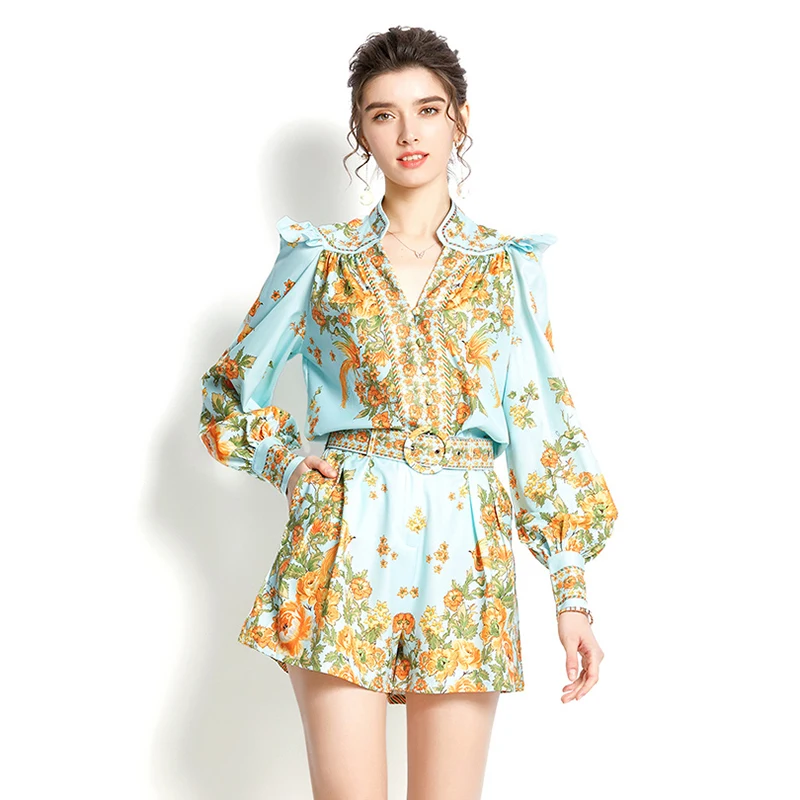 2022 Spring New Streetwear Women Shorts Suits V-neck Ruffled Shirt Retro Pantsuits Female Fashion Two Piece Sets Tracksuit Mujer
2022 Spring New Streetwear Women Shorts Suits V-neck Ruffled Shirt Retro Pantsuits Female Fashion Two Piece Sets Tracksuit Mujer