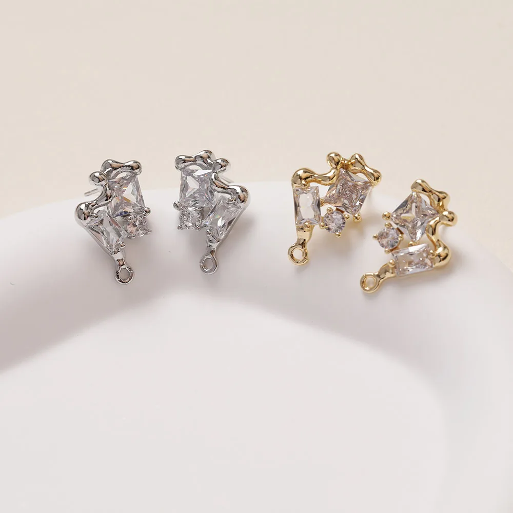 2 Pair 14K Real Gold Plated Brass Inlaid Zircon Irregular Earrings Stud Jewelry DIY Making Supplies Material Accessories
2 Pair 14K Real Gold Plated Brass Inlaid Zircon Irregular Earrings Stud Jewelry DIY Making Supplies Material Accessories