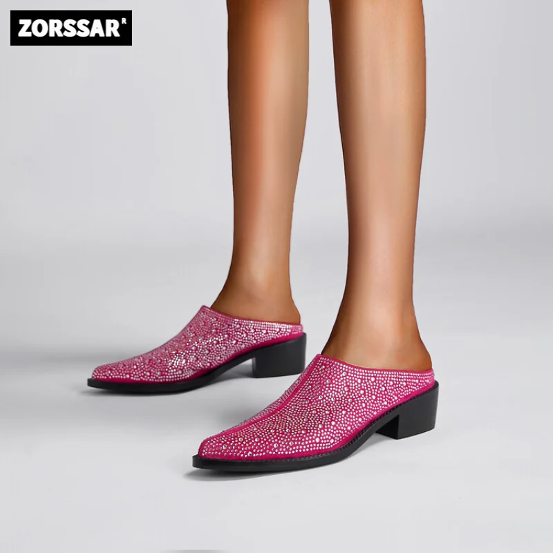 Women's slippers Fashion rhinestones Low heel Pointed toe Women Mules Female Summer Sandals outside Slides Plus Size 36-43
Women's slippers Fashion rhinestones Low heel Pointed toe Women Mules Female Summer Sandals outside Slides Plus Size 36-43