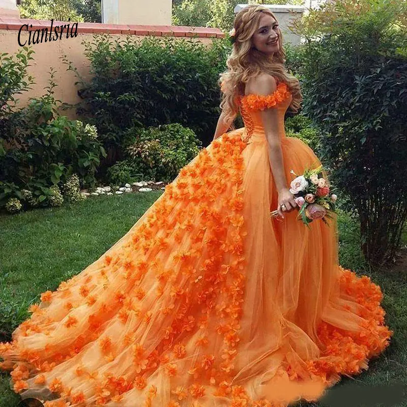Orange prom Ball Gown Handmade Flowers Quinceanera Dress Off Shoulder Lace Up Back Luxurious Sweet 15 Party Dresses
Orange prom Ball Gown Handmade Flowers Quinceanera Dress Off Shoulder Lace Up Back Luxurious Sweet 15 Party Dresses