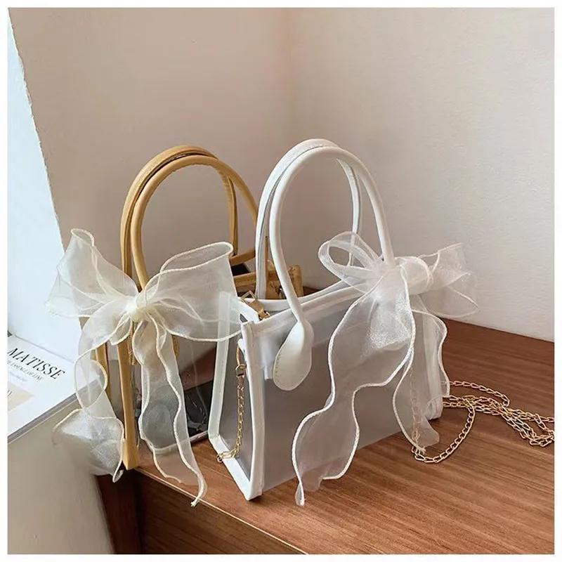 2022 new texture transparent jelly bag PVC storage bag ladies zipper transparent cosmetic bag travel cosmetic storage bag
2022 new texture transparent jelly bag PVC storage bag ladies zipper transparent cosmetic bag travel cosmetic storage bag