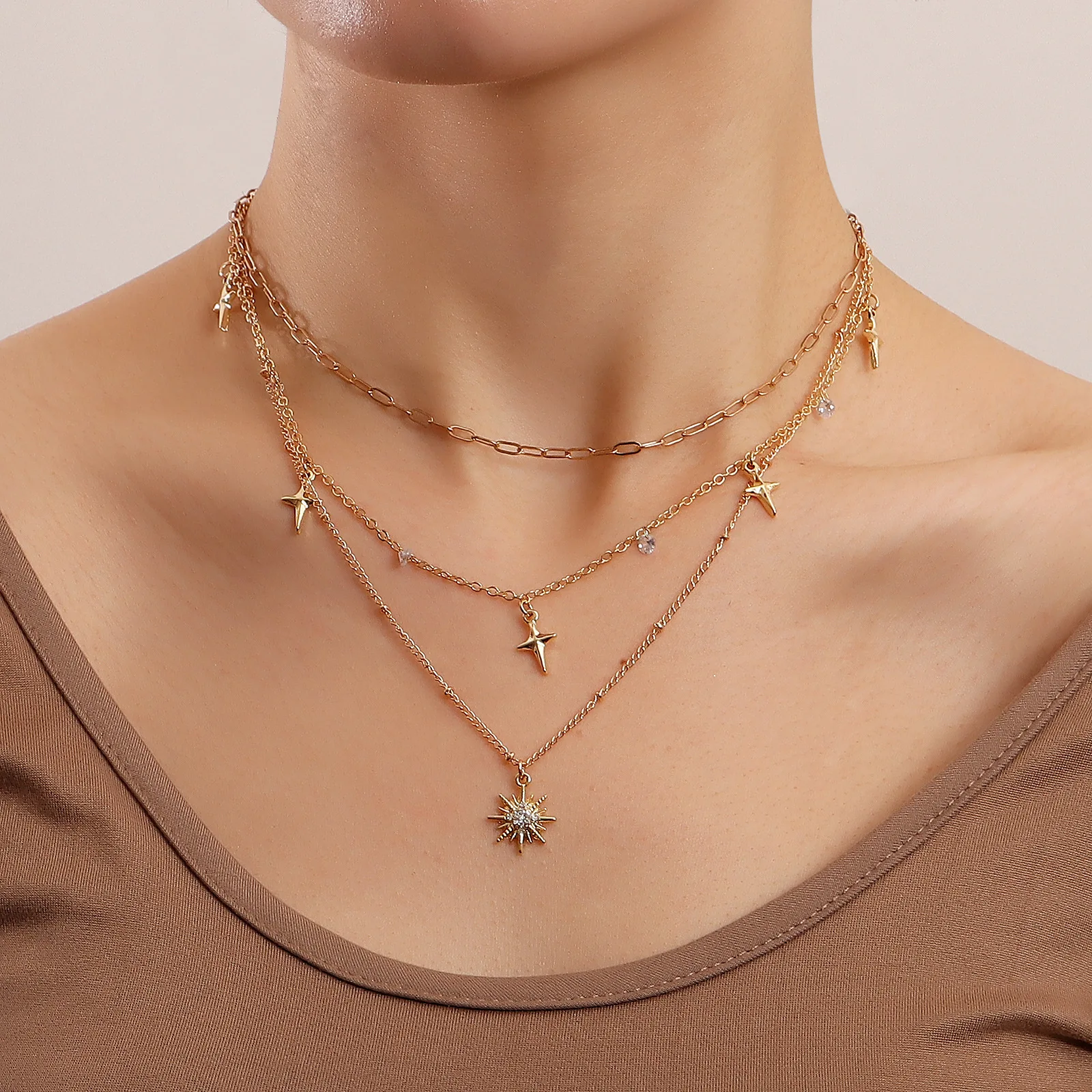 Stainless Steel Punk Light Luxury Diamond-encrusted Eight-pointed Star Necklace Fashion Niche Design Cross Star Pendant Necklace
Stainless Steel Punk Light Luxury Diamond-encrusted Eight-pointed Star Necklace Fashion Niche Design Cross Star Pendant Necklace
