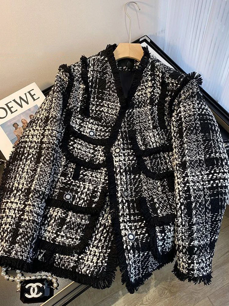 KBAT 2023 French Vintage Small Fragrance Tweed Tweed Jacket Women's Patchwork Loose Coat Spring Autumn Plaid Office Lady Outwear
KBAT 2023 French Vintage Small Fragrance Tweed Tweed Jacket Women's Patchwork Loose Coat Spring Autumn Plaid Office Lady Outwear