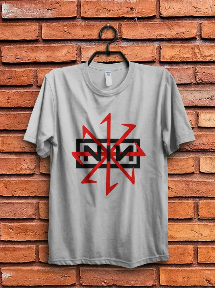 Футболка Nin Nine Inch Nails Devil Tour концерт рок-группы Gildan размер от S до 2Xl
Футболка Nin Nine Inch Nails Devil Tour концерт рок-группы Gildan размер от S до 2Xl