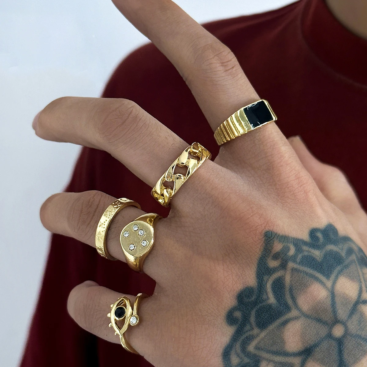 Sindlan 5Pcs Hip Hop Evil Eye Gold Color Rings for Men Punk Crystal Black Geometric Set Male Emo Fashion New In Jewelry Anillos
Sindlan 5Pcs Hip Hop Evil Eye Gold Color Rings for Men Punk Crystal Black Geometric Set Male Emo Fashion New In Jewelry Anillos