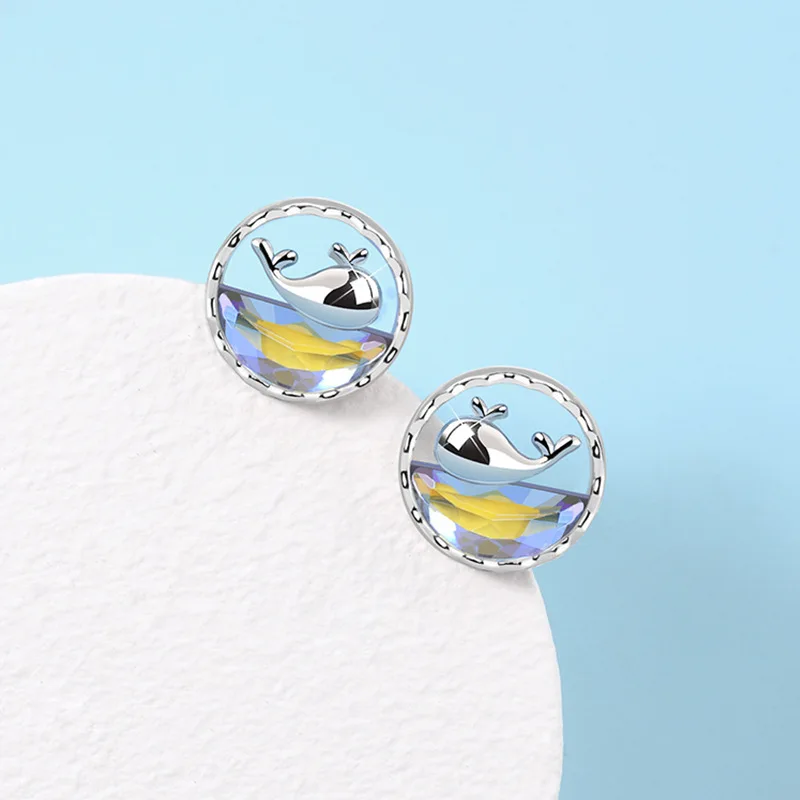 925 Sterling Silver 3AZircon Moonstone Whale Round Circle Stud Earrings Women Simple Fashion Wedding Jewelry Accessories
925 Sterling Silver 3AZircon Moonstone Whale Round Circle Stud Earrings Women Simple Fashion Wedding Jewelry Accessories
