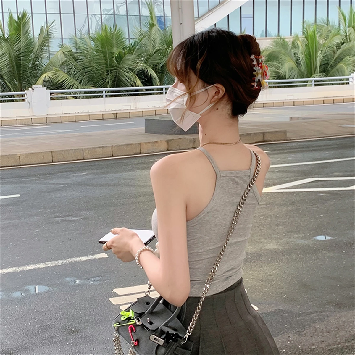 2023 Spring and Summer Grey Small Suspender Vest Sexy Pure Desire Sweet Sleeveless Top Women
2023 Spring and Summer Grey Small Suspender Vest Sexy Pure Desire Sweet Sleeveless Top Women