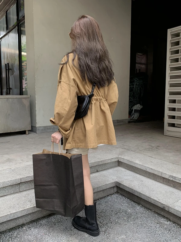 Top women's short jacket, baseball uniform, women's loose and thin zipper jacket, new autumn and winter thickening
Top women's short jacket, baseball uniform, women's loose and thin zipper jacket, new autumn and winter thickening