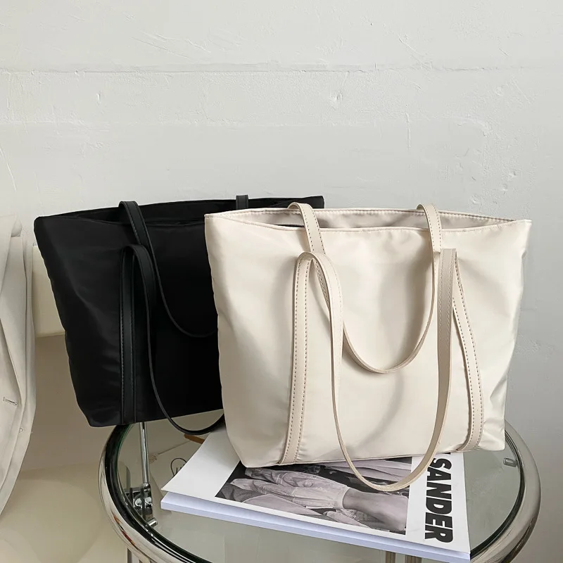 2023 NEW Simple Solid Color Shoulder Bag Handbag Oxford Top-handle Totes Female Large Capacity Shopping Zipper Bags for Women
2023 NEW Simple Solid Color Shoulder Bag Handbag Oxford Top-handle Totes Female Large Capacity Shopping Zipper Bags for Women