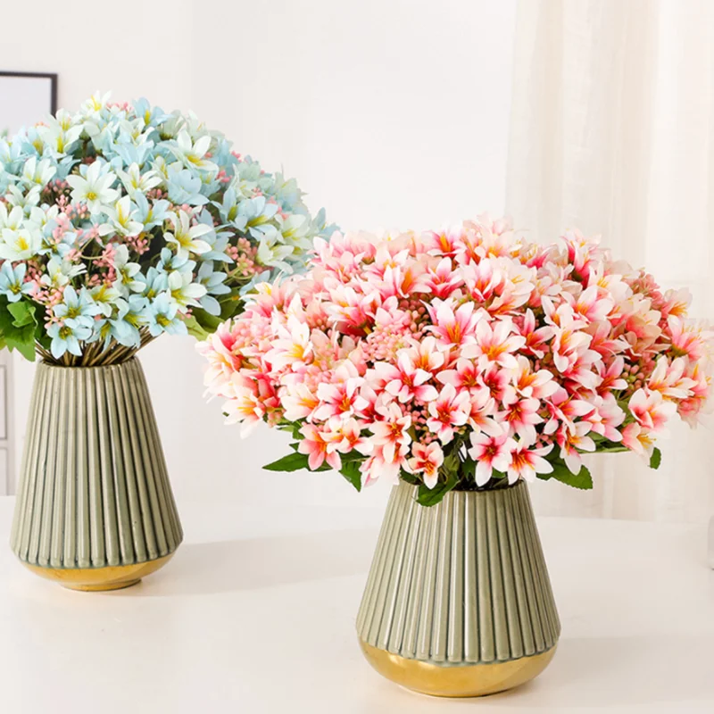 18 Heads Silk Lily Artificial Flowers European Style Multicolor Fake Flowers Bridal Wedding Bouquet Family Party Decoration DIY
18 Heads Silk Lily Artificial Flowers European Style Multicolor Fake Flowers Bridal Wedding Bouquet Family Party Decoration DIY