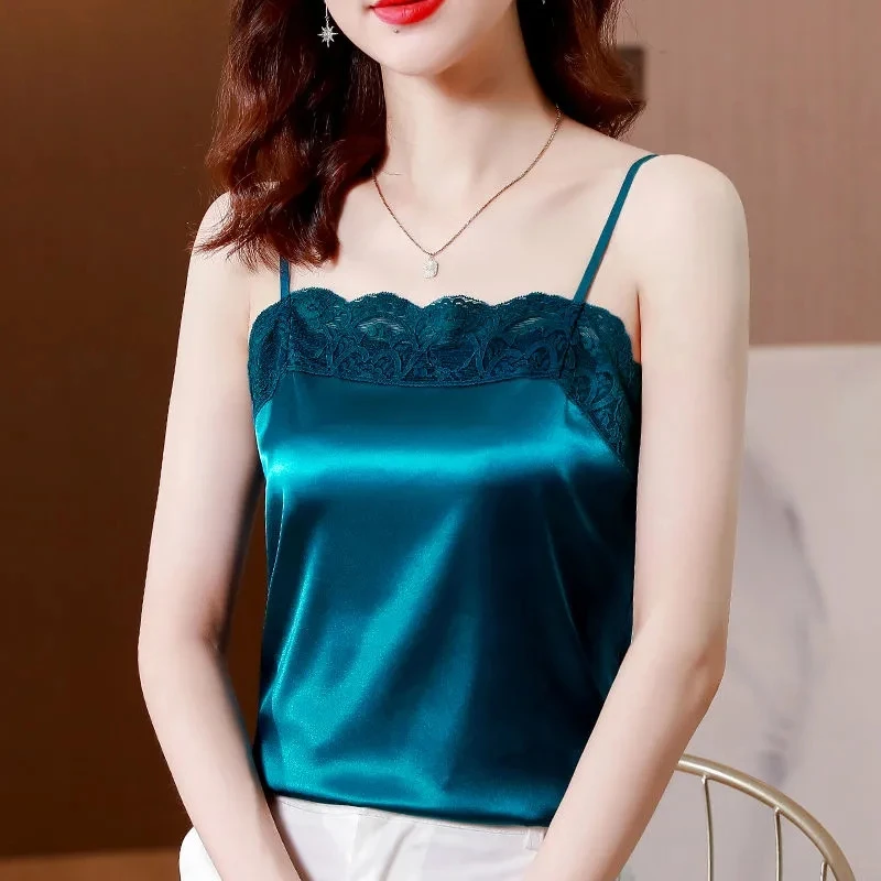 Women's retro lace o-neck summer 2021 plus size sexy tube top satin hot sale basic camisole sleeveless top 90s aesthetic
Women's retro lace o-neck summer 2021 plus size sexy tube top satin hot sale basic camisole sleeveless top 90s aesthetic