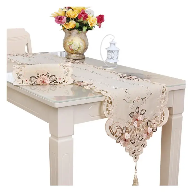 Europe Table Runner Classical Embroidered Tablecloth Placemats For TV Cabinet Table Decoration Table Towel Flag
Europe Table Runner Classical Embroidered Tablecloth Placemats For TV Cabinet Table Decoration Table Towel Flag