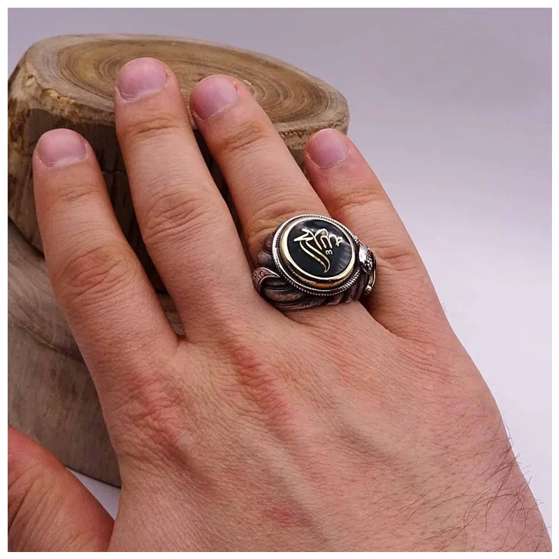 Hip-Hop Rock Punk Style Men's Ring Arabic Jewelry Domineering Two-Tone Jewelry Anniversary Gift for Men
Hip-Hop Rock Punk Style Men's Ring Arabic Jewelry Domineering Two-Tone Jewelry Anniversary Gift for Men
