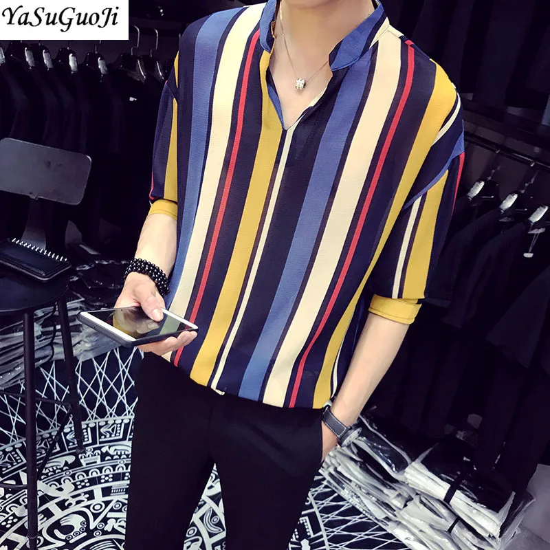 New 2022 summer fashion contrast color vertical stripe v-neck half-sleeve polo shirt men chemise homme men's loose tops Tees
New 2022 summer fashion contrast color vertical stripe v-neck half-sleeve polo shirt men chemise homme men's loose tops Tees