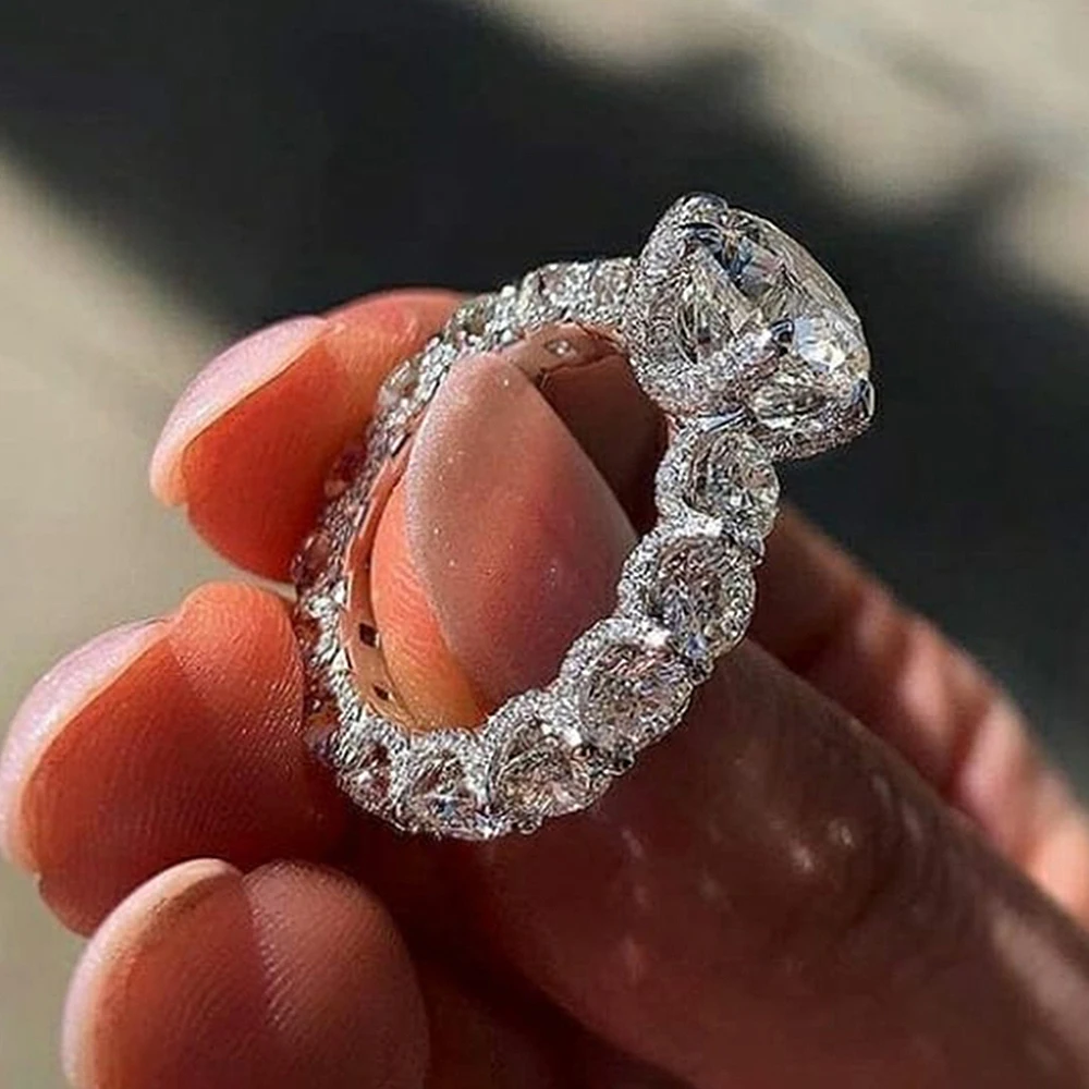 Full Brilliant Cubic Zirconia Sparkling Rings for Women Female Ring Micro Pave Trendy Aesthetic Romantic Dating Wedding Jewelry
Full Brilliant Cubic Zirconia Sparkling Rings for Women Female Ring Micro Pave Trendy Aesthetic Romantic Dating Wedding Jewelry
