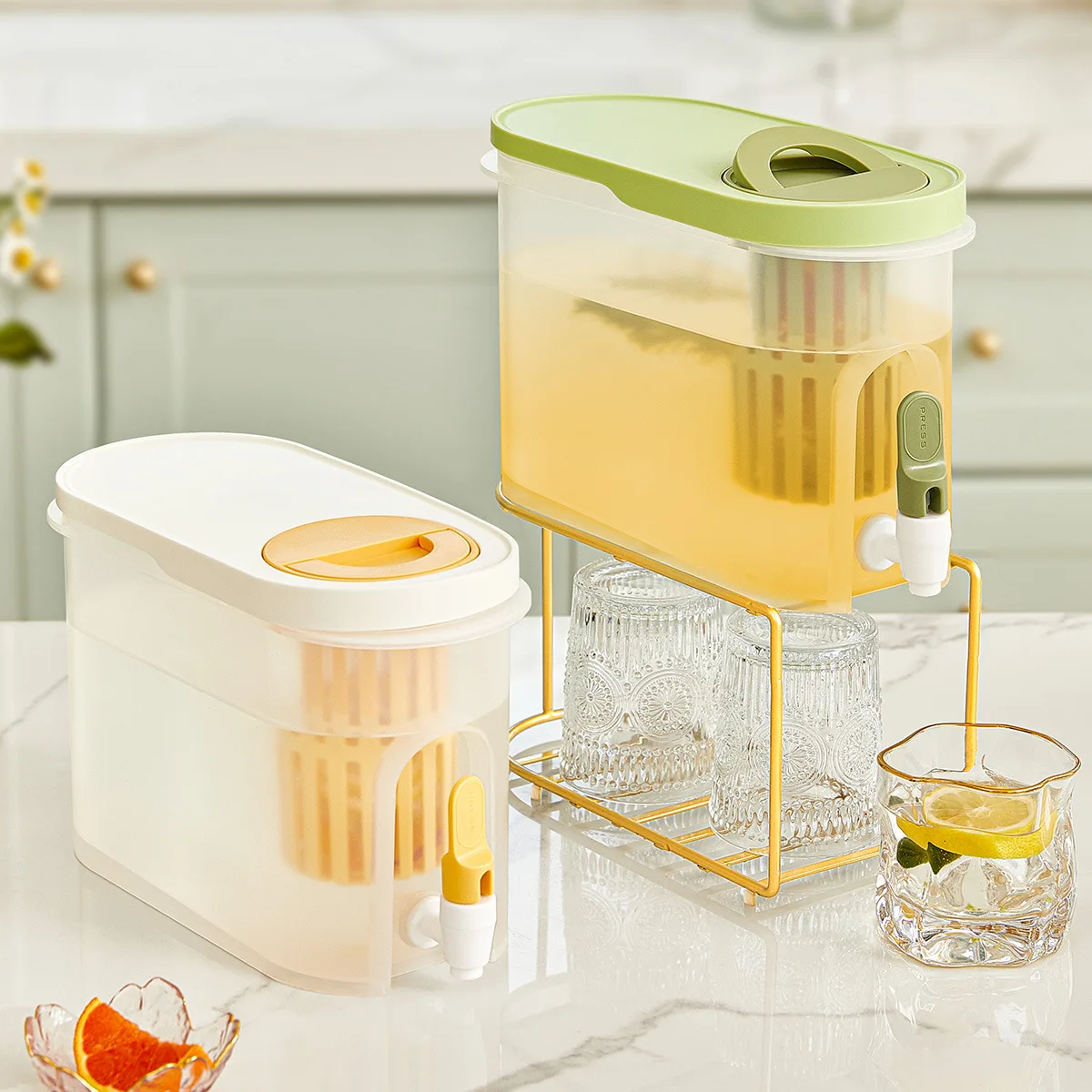 Large Capacity Cold Kettle with Faucet Leakproof Plastic Water Bucket Home Refrigerator Drink Beer Dispenser Bucket with Filter
Large Capacity Cold Kettle with Faucet Leakproof Plastic Water Bucket Home Refrigerator Drink Beer Dispenser Bucket with Filter