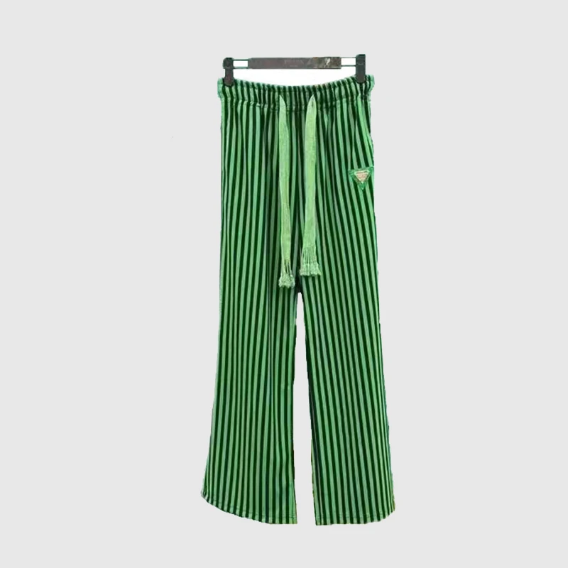 Spring/Summer 2022 New Casual Fashion Belt Slim Women's Style Looks Beautiful With Short Sleeve T-Shirts And Loose Knit Tops
Spring/Summer 2022 New Casual Fashion Belt Slim Women's Style Looks Beautiful With Short Sleeve T-Shirts And Loose Knit Tops