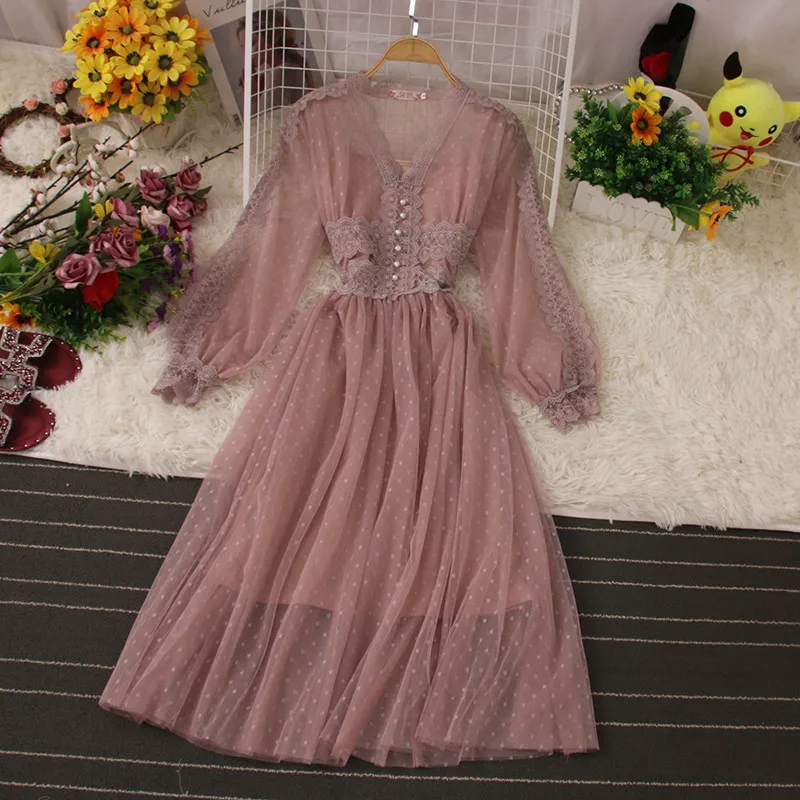 Two Pieces Spring Autumn Swwet Lantern Sleeve Lace Dress Women V-Neck Dot Beading Mesh Dress Ladies A Line Pleated Long Vestidos
Two Pieces Spring Autumn Swwet Lantern Sleeve Lace Dress Women V-Neck Dot Beading Mesh Dress Ladies A Line Pleated Long Vestidos