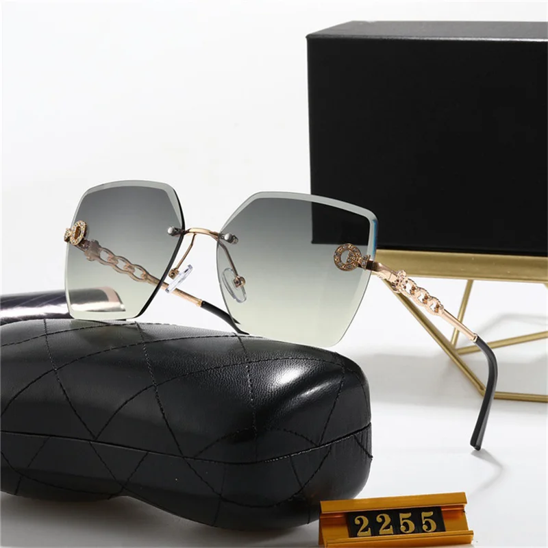 New Fashion Women Luxury Brand Square Sunglasses Ladies Vintage men Sun Glasses Female Big Frame Uv400 Shades Black
New Fashion Women Luxury Brand Square Sunglasses Ladies Vintage men Sun Glasses Female Big Frame Uv400 Shades Black