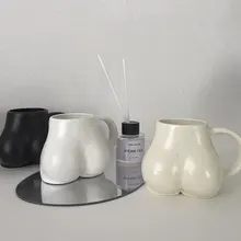 Ceramics White Black Mugs Coffee Cups Woman Body Ass Butt Shape Milk Mug Sculpture Cup Dining Table Novelty Christmas Gift