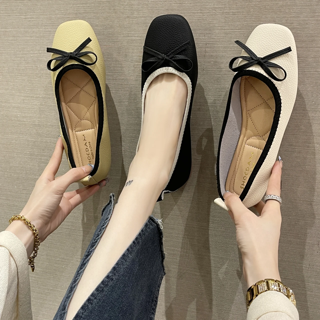 Spring and Autumn Shoes Square Lacquered Flat Loafers Women Slip on Flat Casual Lazy Flats Shoes Woman Pregnant
Spring and Autumn Shoes Square Lacquered Flat Loafers Women Slip on Flat Casual Lazy Flats Shoes Woman Pregnant