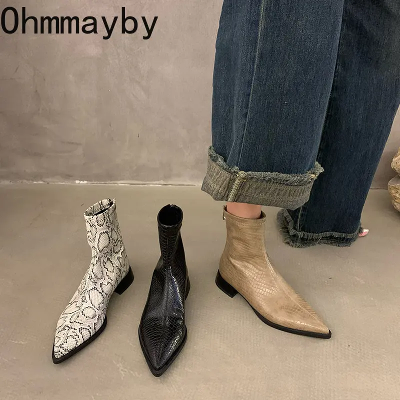2023 Winter Fleece Women Ankle Boots Fashion Snake Pattern Ladies Eelgant Short Boots Low Heel Ladies Chelsea Shoes 
2023 Winter Fleece Women Ankle Boots Fashion Snake Pattern Ladies Eelgant Short Boots Low Heel Ladies Chelsea Shoes