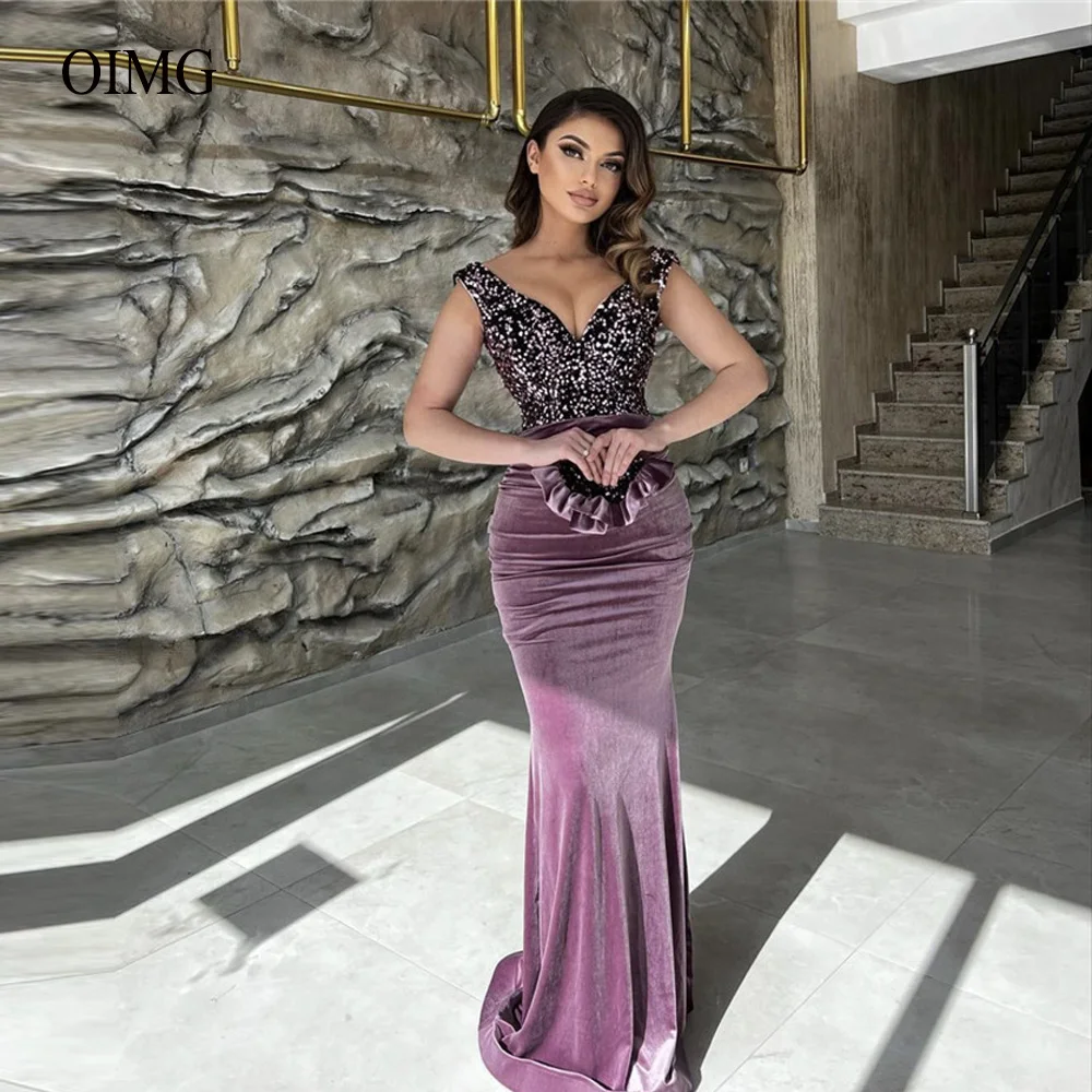 OIMG New Purple Velvet Beads Mermaid Prom Dresses Sparkly Sequin Top V Neck Floor Length Dubai Women Formal Evening Gowns
OIMG New Purple Velvet Beads Mermaid Prom Dresses Sparkly Sequin Top V Neck Floor Length Dubai Women Formal Evening Gowns