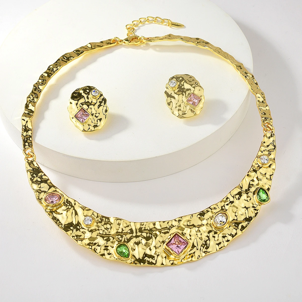 Viennois Dubai Gold Jewelry Sets for Women Rainbow Rhinestones Necklace and Earrings Jewelry Set African Indian Wedding Bridal
Viennois Dubai Gold Jewelry Sets for Women Rainbow Rhinestones Necklace and Earrings Jewelry Set African Indian Wedding Bridal