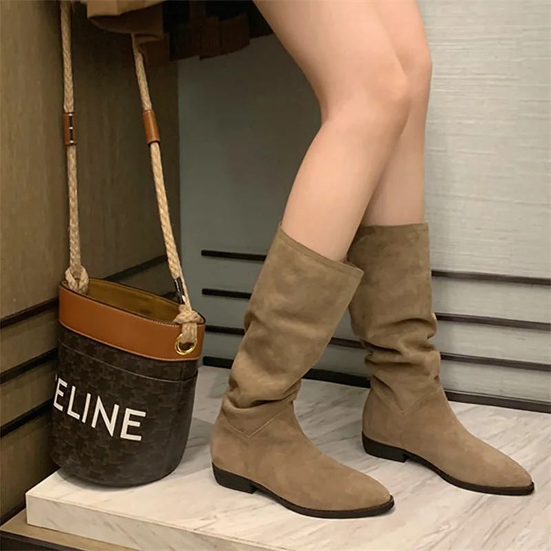 Classic Suede Boots Women Mid Calf Slim Boots Chunky Heel Shoes Fashion Autumn Pointed Toe Slip on Motorcycle Cowboy Boots
Classic Suede Boots Women Mid Calf Slim Boots Chunky Heel Shoes Fashion Autumn Pointed Toe Slip on Motorcycle Cowboy Boots