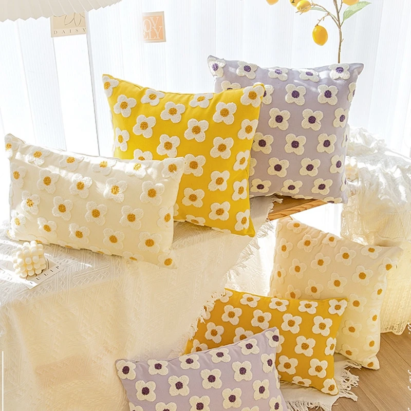 Light Luxury Sofa Pillowcase Embroidery Daisy Cushion Cover Decorative Home Decor Pillow Cover for Couch Bed Chair Living Room
Light Luxury Sofa Pillowcase Embroidery Daisy Cushion Cover Decorative Home Decor Pillow Cover for Couch Bed Chair Living Room