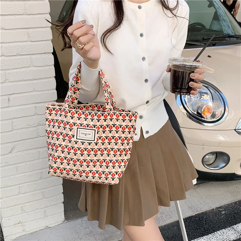 Vintage Art Design Handbag Women Small Flowers Ladies Hand Bags Mommy Bento Bag Small Tote Bag Women Corduroy Soft Bags Bolso
Vintage Art Design Handbag Women Small Flowers Ladies Hand Bags Mommy Bento Bag Small Tote Bag Women Corduroy Soft Bags Bolso