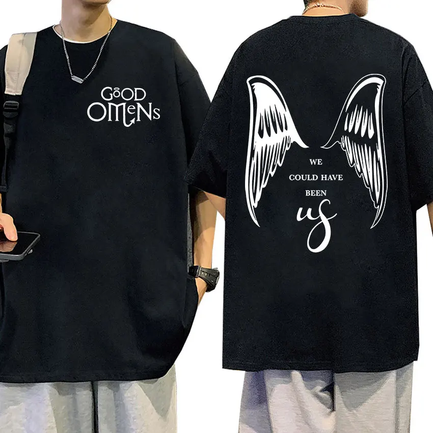 Футболка с рисунком Good Omens Wings для мужчин и женщин, Повседневная модная тенниска с коротким рукавом, хлопковая майка оверсайз, уличная одежда, лето
Футболка с рисунком Good Omens Wings для мужчин и женщин, Повседневная модная тенниска с коротким рукавом, хлопковая майка оверсайз, уличная одежда, лето