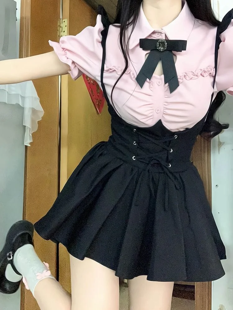 Korean Sweet Lapel Neck Hollow Out Puff Sleeve Pink Shirts Women+ Y2k Slim Waist Black Strap Dress Summer E-Girl Two Piece Sets
Korean Sweet Lapel Neck Hollow Out Puff Sleeve Pink Shirts Women+ Y2k Slim Waist Black Strap Dress Summer E-Girl Two Piece Sets