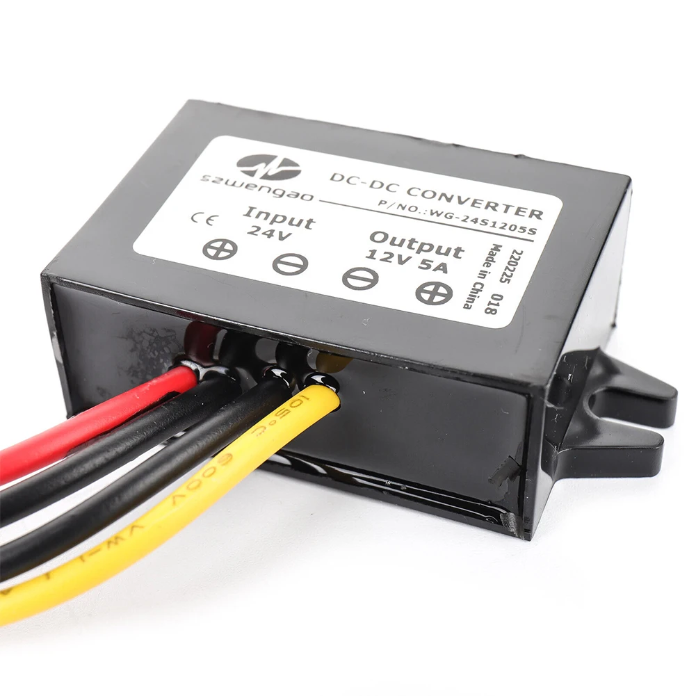 Brand New Voltage Converter Power Converter 18V 36V DC To 12V DC 5A 60W 46.5 X 31.5 X 18mm In-car Inverter Stepdown
Brand New Voltage Converter Power Converter 18V 36V DC To 12V DC 5A 60W 46.5 X 31.5 X 18mm In-car Inverter Stepdown