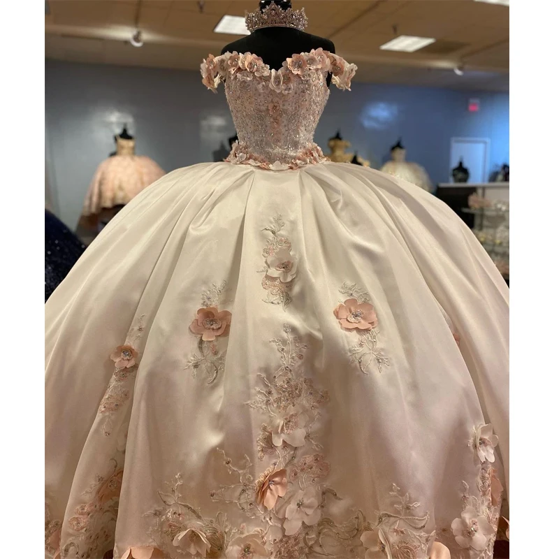 Princess Quinceanera Dress 2023 Sweetheart-Neck Sequins Beads Lace 3D Flower Backless Party Sweet 16 Ball Gown Vestidos De 15
Princess Quinceanera Dress 2023 Sweetheart-Neck Sequins Beads Lace 3D Flower Backless Party Sweet 16 Ball Gown Vestidos De 15