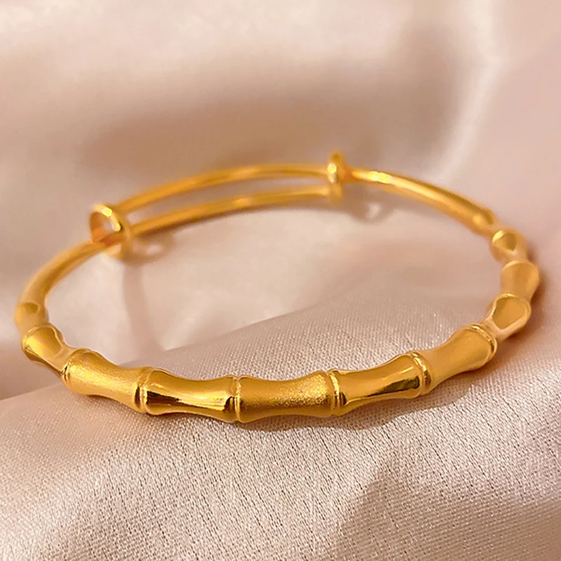 UILZ Vintage Slub Design Adjustable Bangles Geometric Gold Color Bracelet for Women Birthday Party Jewelry Wholesale
UILZ Vintage Slub Design Adjustable Bangles Geometric Gold Color Bracelet for Women Birthday Party Jewelry Wholesale
