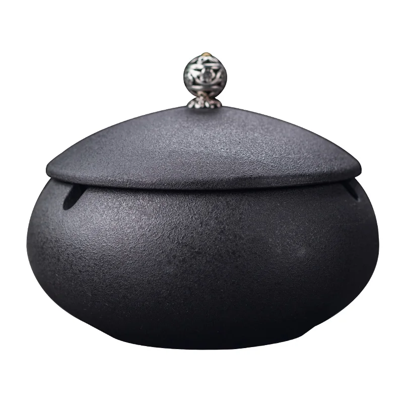 Ashtray with lid Household living room decoration Ashtray decoration Creative personality trend ceramic fly proof ash
Ashtray with lid Household living room decoration Ashtray decoration Creative personality trend ceramic fly proof ash